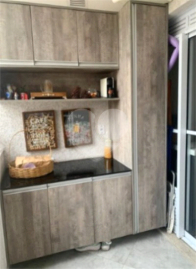 Foto REO1116330