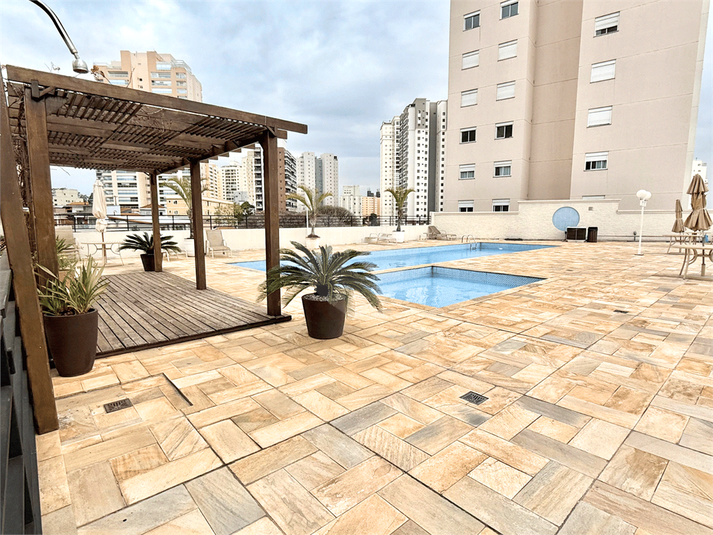 Foto REO1116331