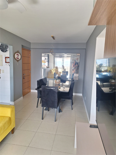 Foto REO1116332