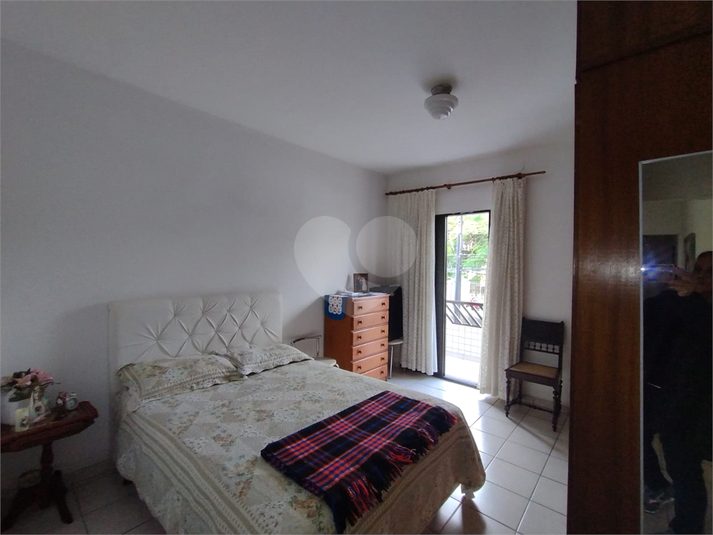 Foto REO1116336