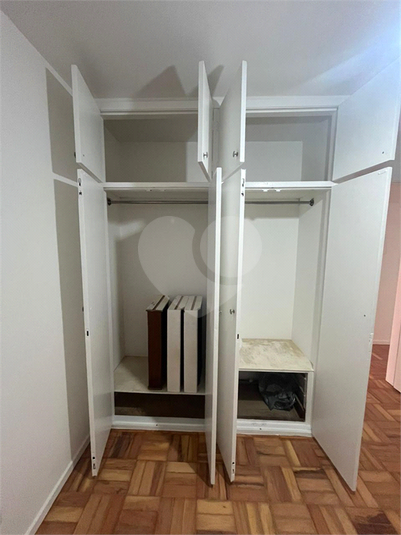 Foto REO1116337