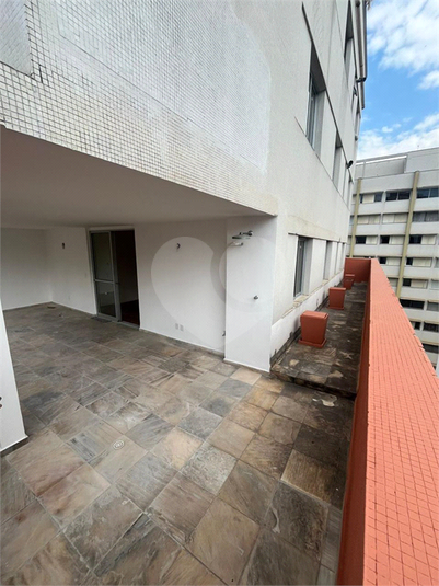Foto REO1116337