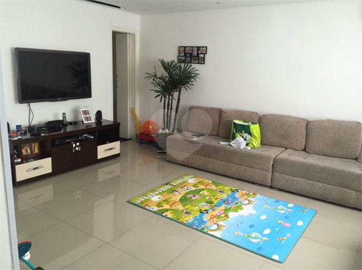 Foto REO1116340