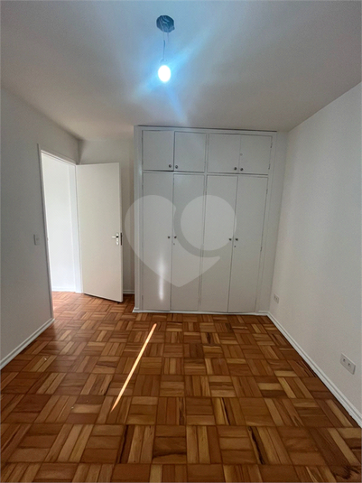 Foto REO1116344