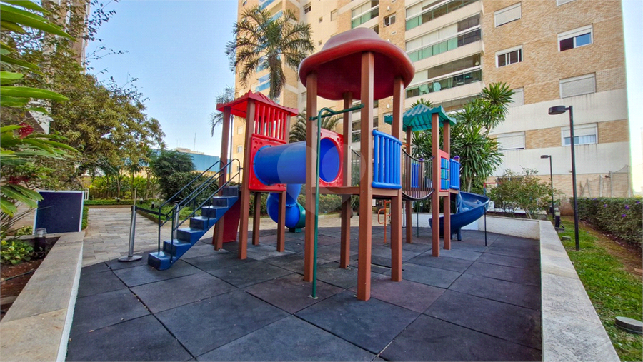 Foto REO1116350