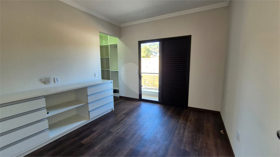 Foto REO1116369