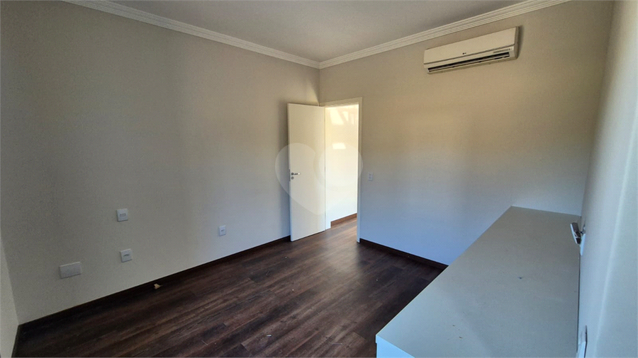 Foto REO1116369