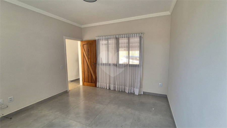 Foto REO1116369