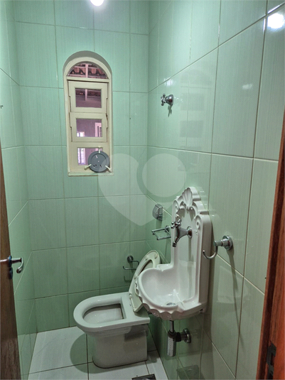Foto REO1116378