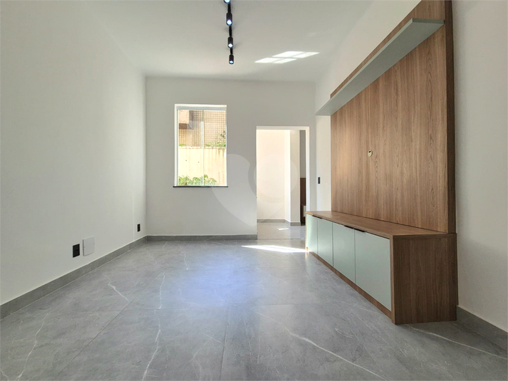 Foto REO1116380