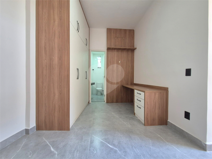 Foto REO1116380