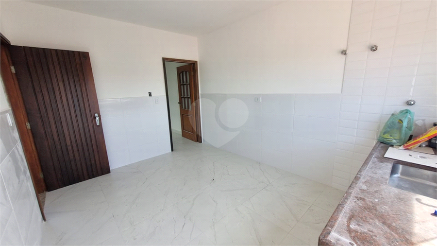 Foto REO1116381