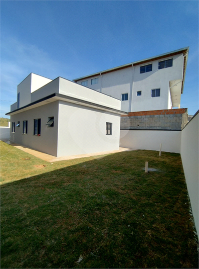 Foto REO1116383