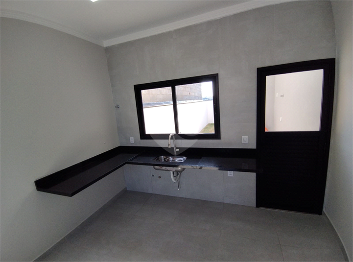 Foto REO1116383