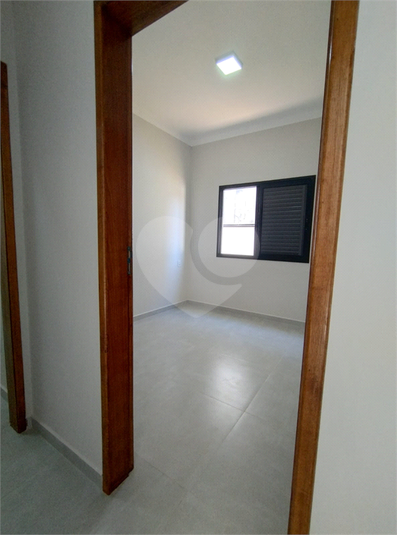 Foto REO1116383
