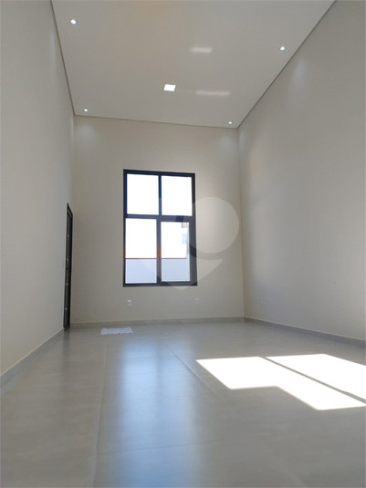 Foto REO1116383