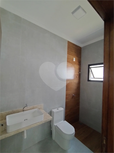 Foto REO1116383
