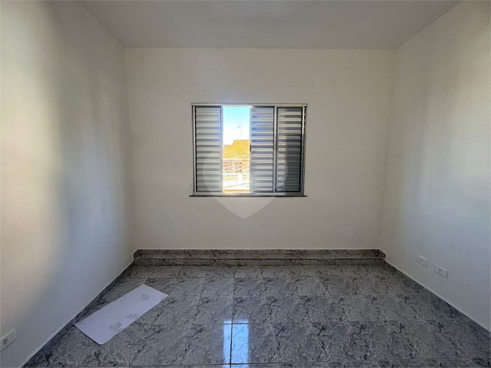 Foto REO1116388