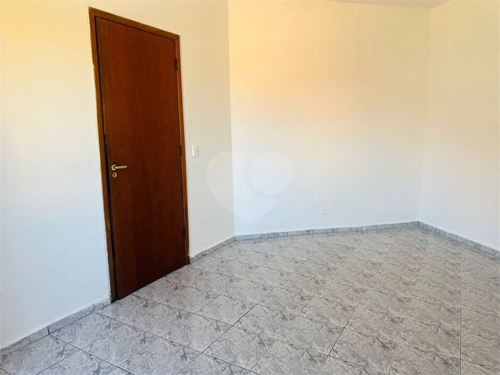 Foto REO1116399