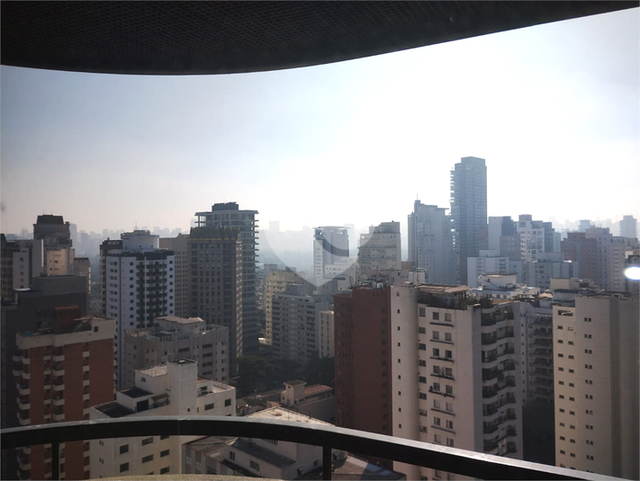 Foto REO1116421