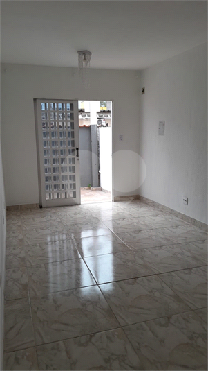 Foto REO1116430