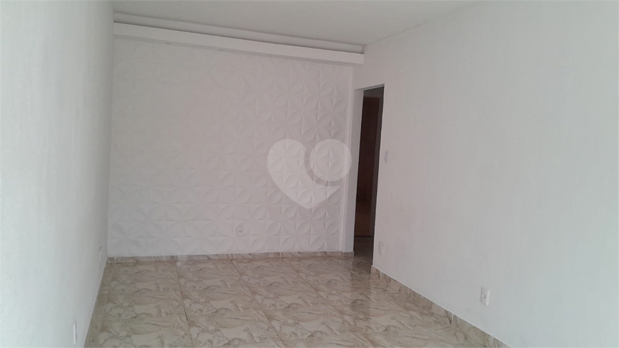 Foto REO1116430