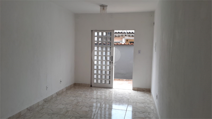 Foto REO1116430