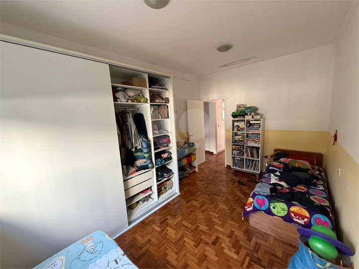 Foto REO1116438