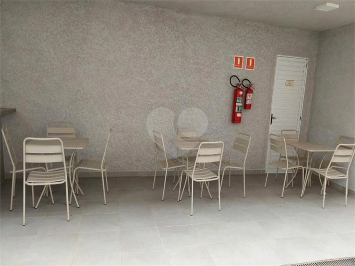 Foto REO1116440
