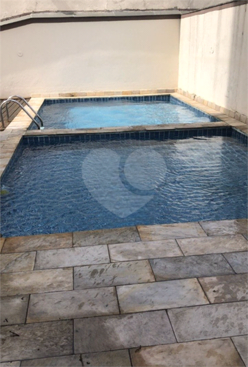 Foto REO1116441
