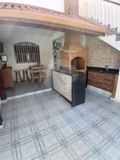 Foto REO1116442
