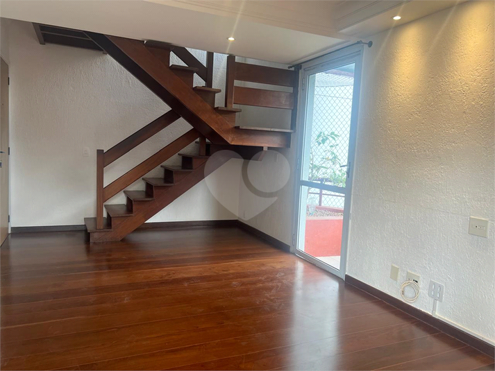 Foto REO1116445