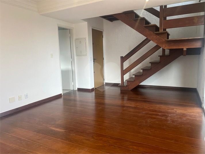 Foto REO1116445