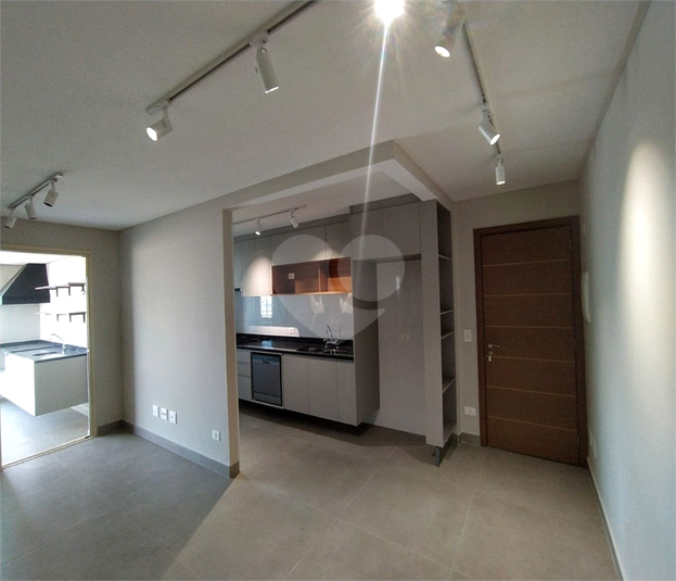 Foto REO1116451