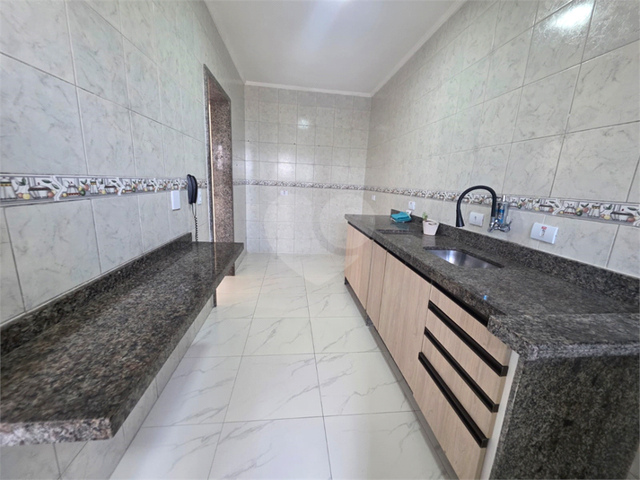 Foto REO1116455