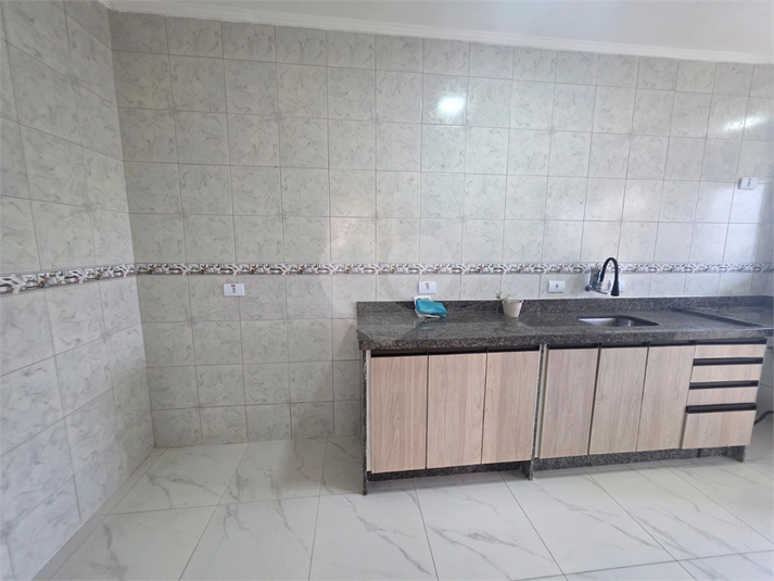 Foto REO1116455