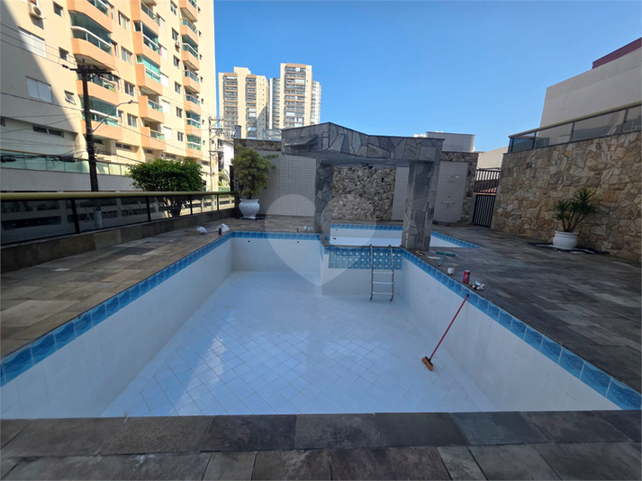 Foto REO1116455