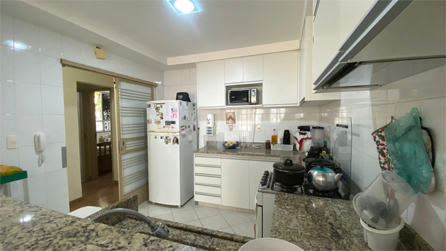 Foto REO1116457