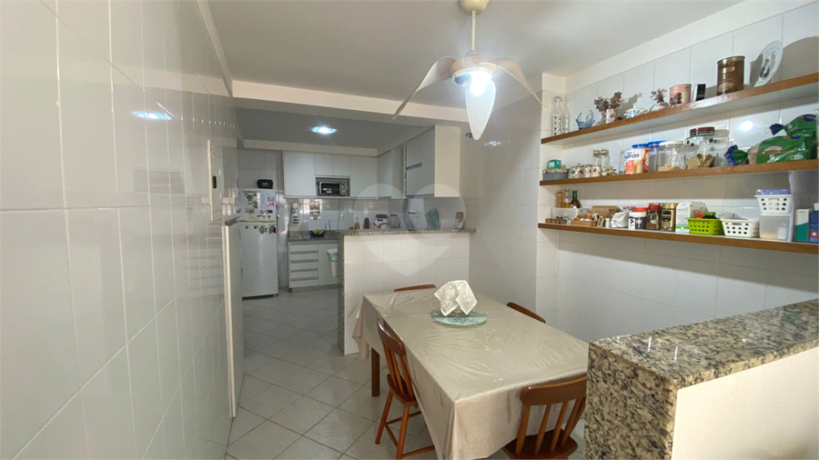 Foto REO1116457