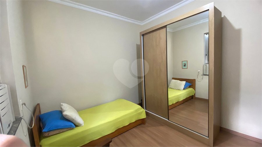 Foto REO1116457