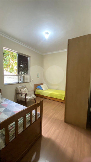 Foto REO1116457