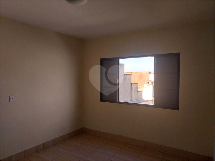 Foto REO1116464