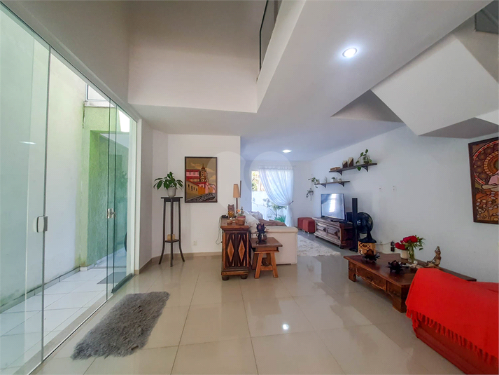 Foto REO1116468