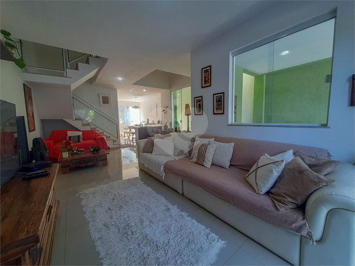 Foto REO1116468