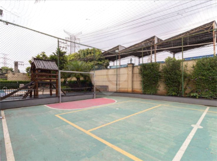 Foto REO1116471