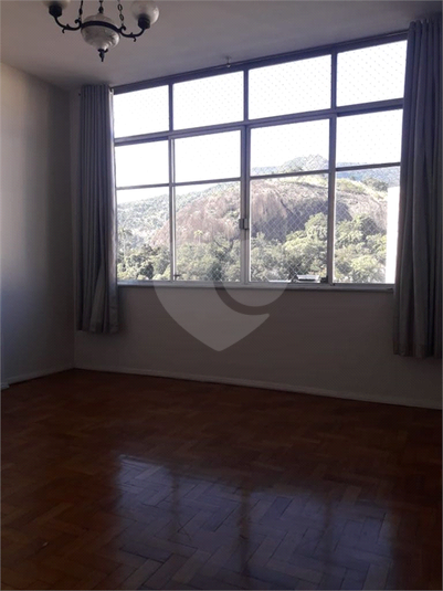 Foto REO1116489