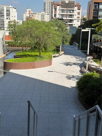 Foto REO1116502