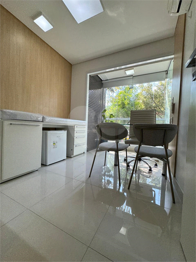 Foto REO1116502
