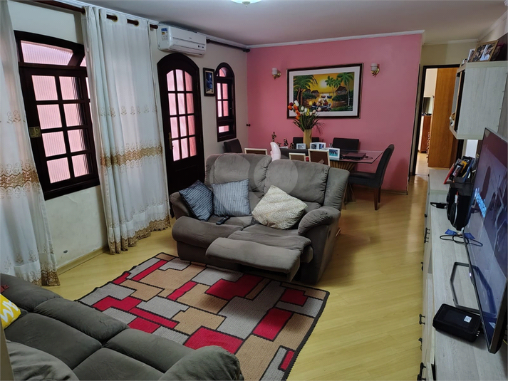 Foto REO1116515