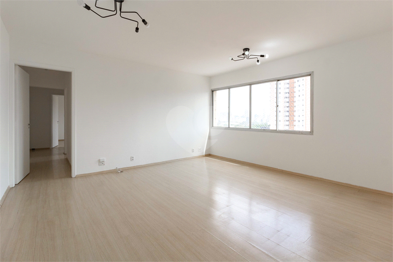 Foto REO1116526